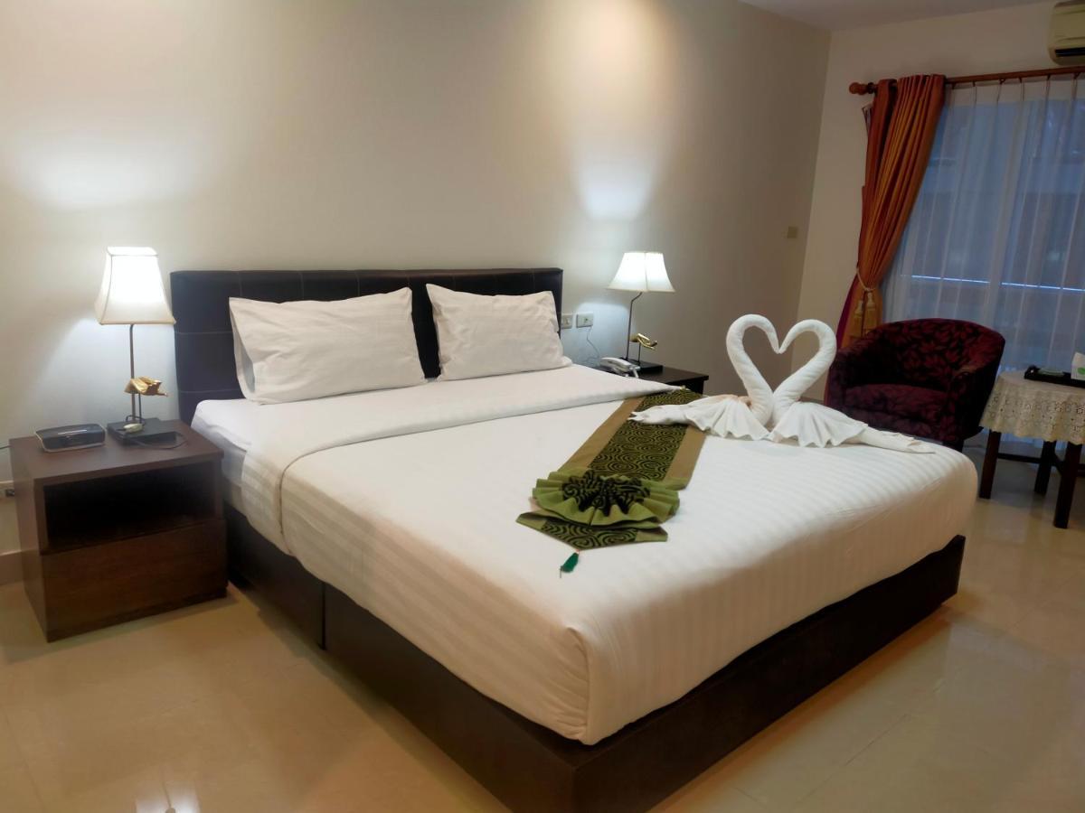 Soi2Inn Pattaya Exterior photo